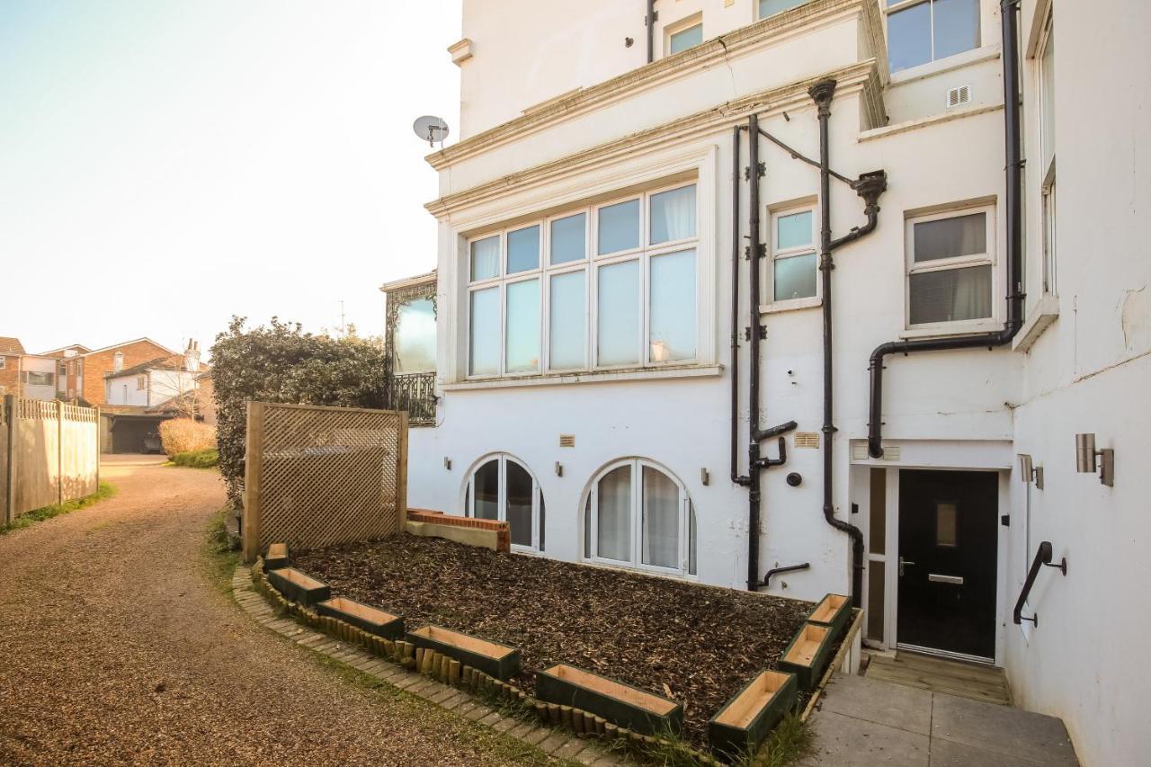 Riverside 2 Bedroom Kingston Flat Appartement
