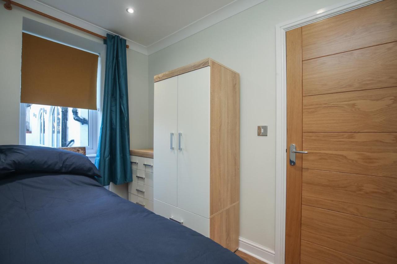 Riverside 2 Bedroom Kingston Flat Appartement *